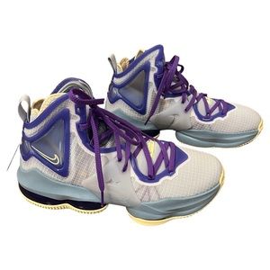 Boys Nike LeBron 19 high tops